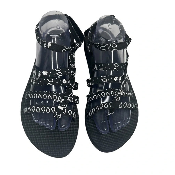 ARIZONA LOVE TREKKY FLAT SPARTIATE SANDALS IN BLACK BANDANA.    SZ: 42 - Picture 4 of 10